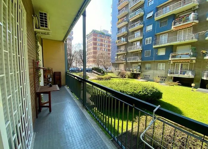 Guesthost - M1 Gambara Balcony Appartamento