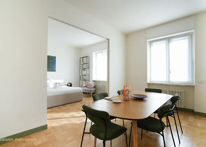 Lägenhet Navigli House, Trilocale Con Vista Fiume