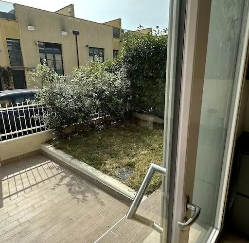 Navigli Oasis Between Fashion & Lifestyle 아파트