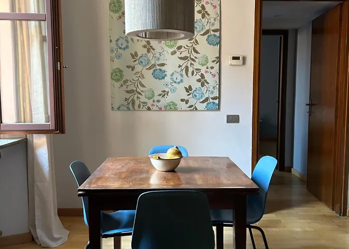 Apartment Claire - De Angeli Metro & Citylife Milan