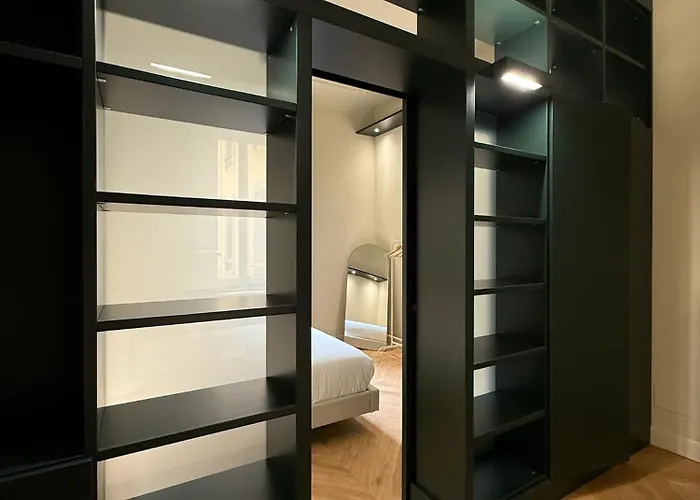 Apartment Luxury Design 1br 1ba High Ceilings Mailand