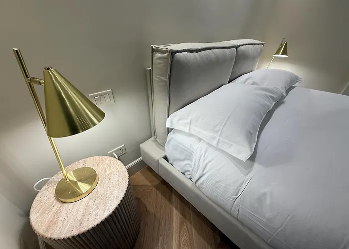 Luxury Design 1br 1ba High Ceilings Apartament