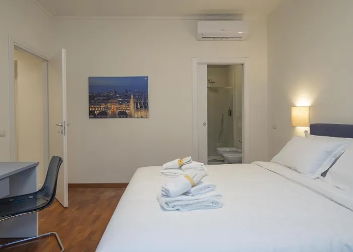 Spacious 2bdr With Balcony Arco-sempione Area, By Rentopolis