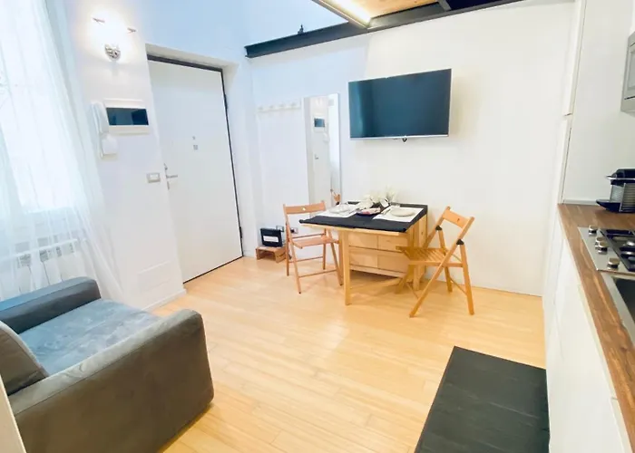 Isola View Bosco Verticale * Milano