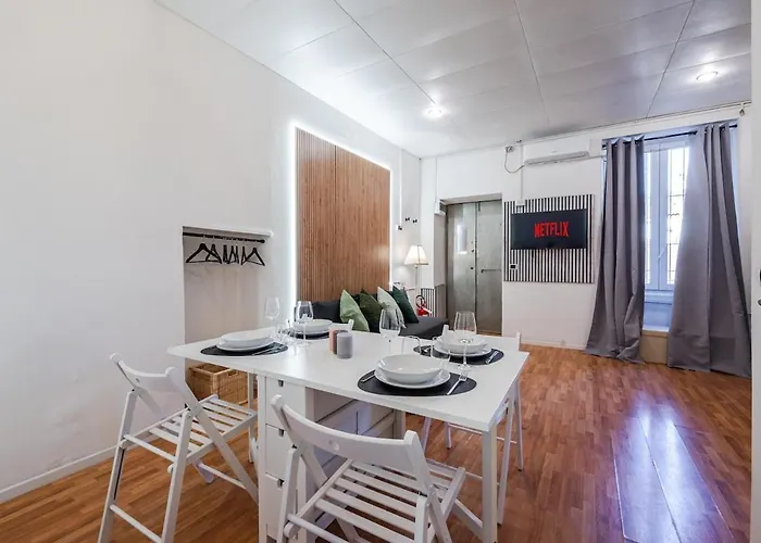 In The Heart Of The Navigli - Duomo - Wifi - Ac شقة *