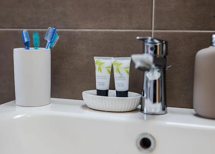 M4 - Design District - Duomo-ac-wifi * Milaan