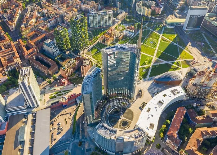 M4 - Design District - Duomo-ac-wifi Apartament