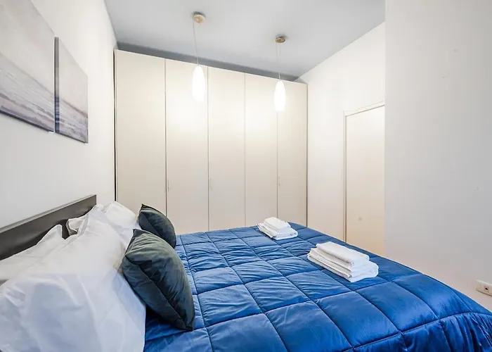 Centro Duomo-wifi-metro Апартаменты