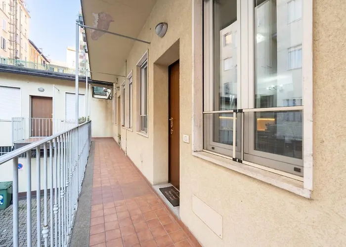 Lägenhet Elegant - Loreto - Milano