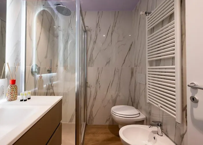 Duomo Design - Bilocale-wifi-aircon Lägenhet *