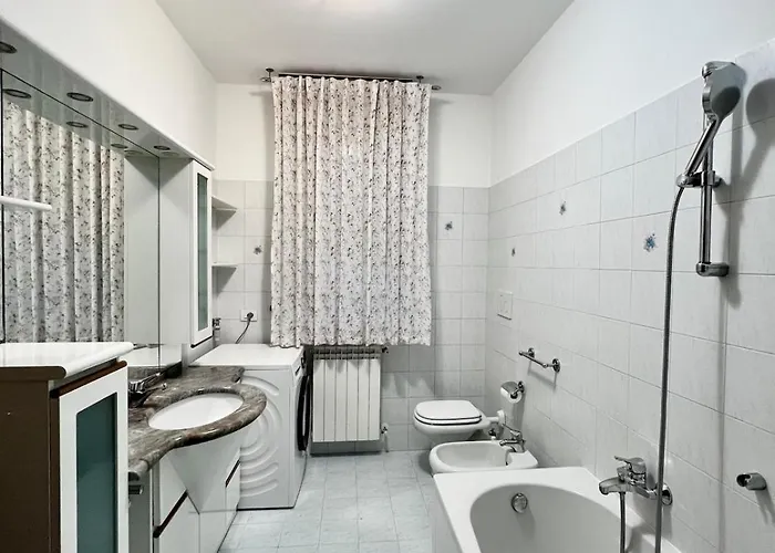 아파트 Casa Serena San Siro Free Garage &wi-fi 밀라노