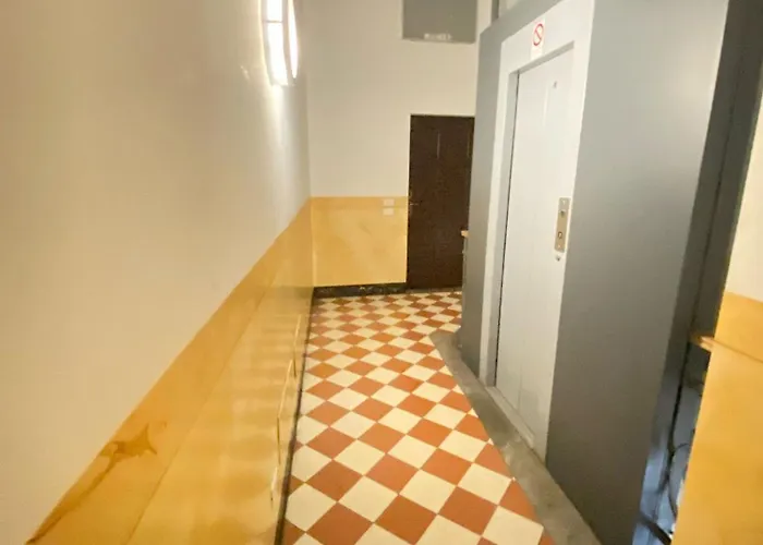 アパート Skyline Isola ミラノ