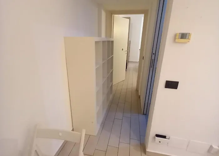 3 Station Free Parking