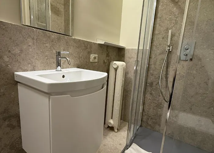 Luxury Design 1br 1ba High Ceilings Apartament Mediolan