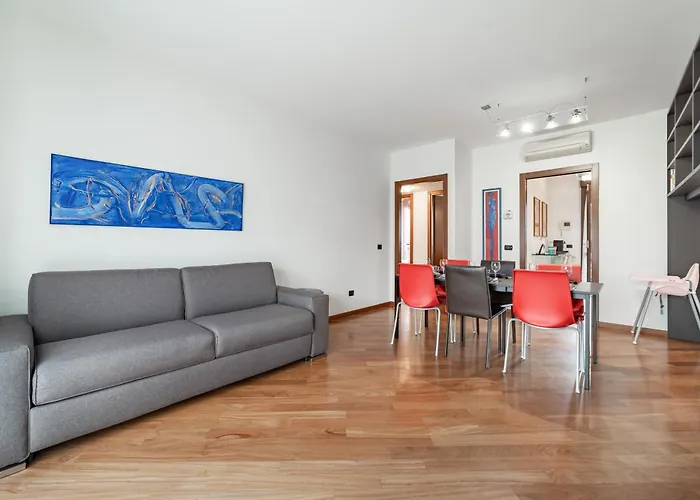 Apartamento 10 Minutes From Bocconi, Elegance And Comfort *