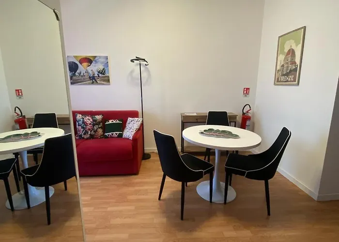 I Host - Scheiwiller 5 * Milan