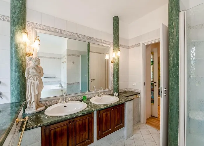 Apartment Emerald House Milan