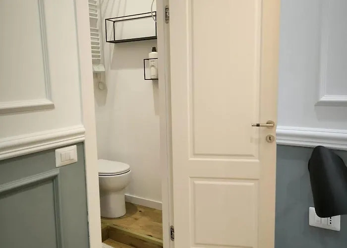 Luxury Center Metro Rossa Porta Venezia * 밀라노