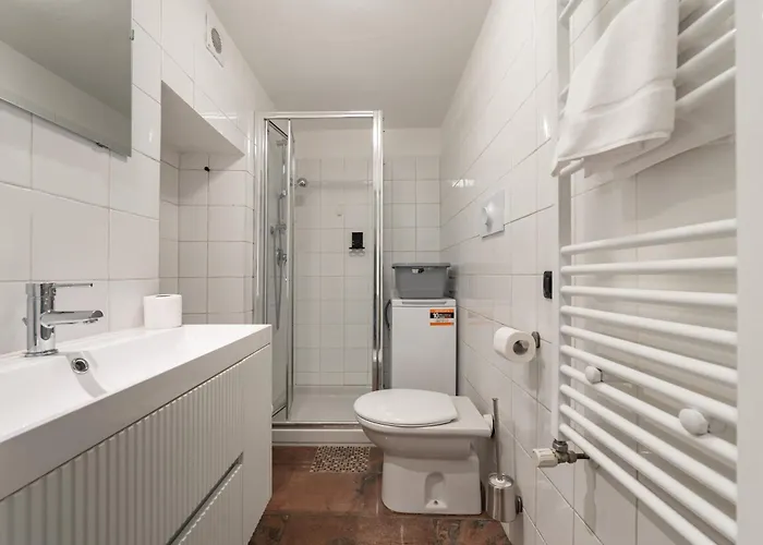 20 Minutes By Metro From The Centre Of Milano