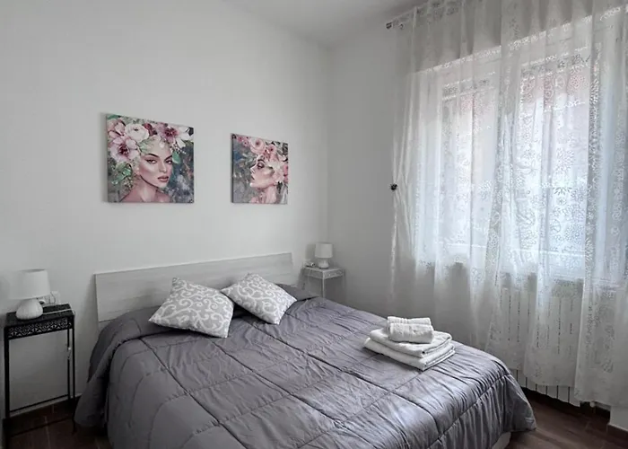 Bilocale In Bande Nere-metro Rossa Duomo Apartmán Milán