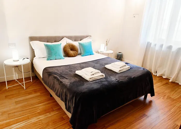 Riverside Loft Navigli - Spacious Two-bedroom