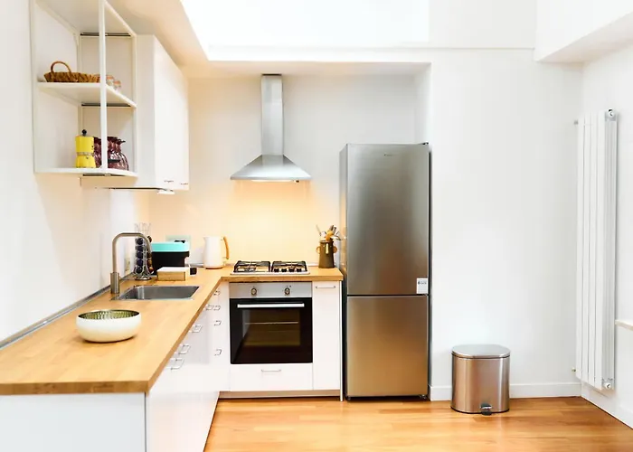 Apartament Riverside Loft Navigli - Spacious Two-bedroom Mediolan