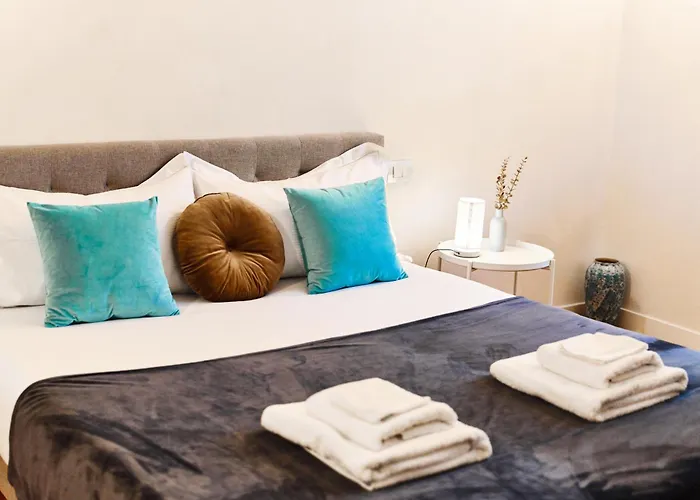 Riverside Loft Navigli - Spacious Two-bedroom