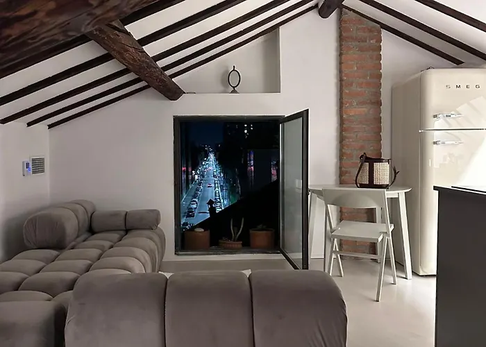 דירה The Savona Design Attic מילאנו