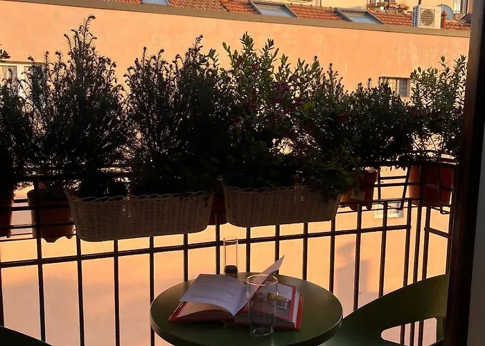 Casa Estia - Mico, Fiera Milano, Citylife, San Siro, Metro 2 Min - Refined Historic * Милан