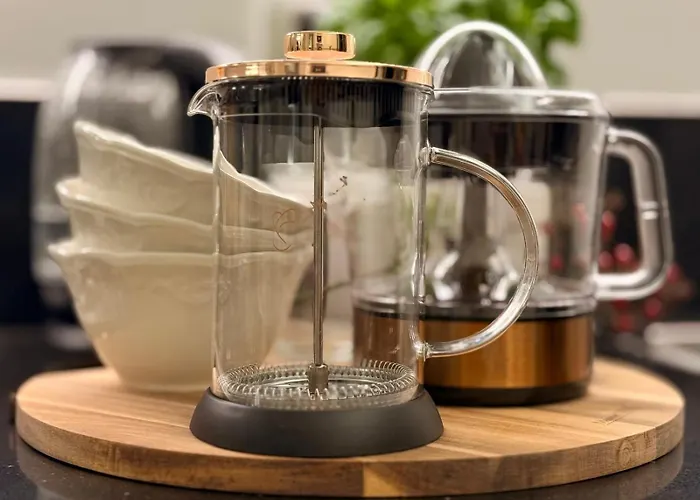 Casa Estia - Mico, Fiera Milano, Citylife, San Siro, Metro 2 Min - Refined Historic Апартаменты *