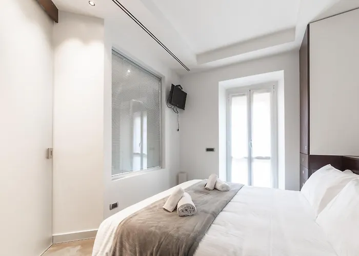 Apartamento Via Cerva 7 Milão