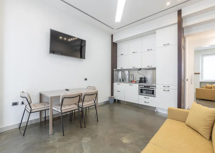 Apartment Via Cerva 7 Milan