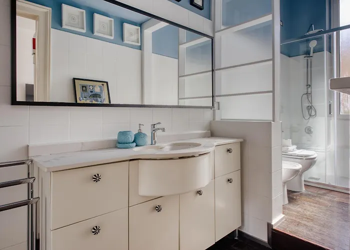 Just Urban - Elegant 2br 25 Min From Duomo - M4 Dateo * Milánó