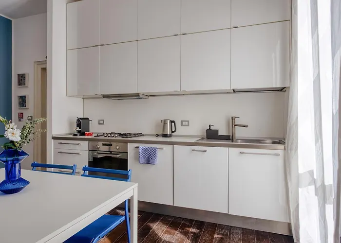 Just Urban - Elegant 2br 25 Min From Duomo - M4 Dateo * Милан