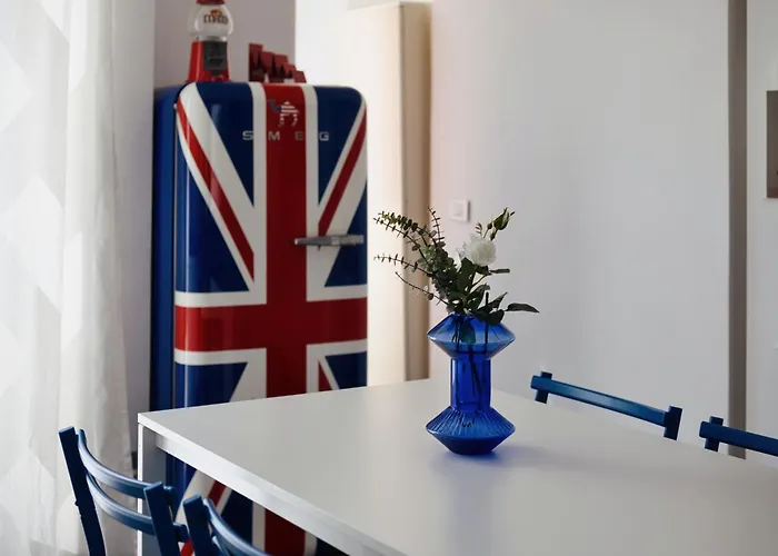 Just Urban - Elegant 2br 25 Min From Duomo - M4 Dateo *