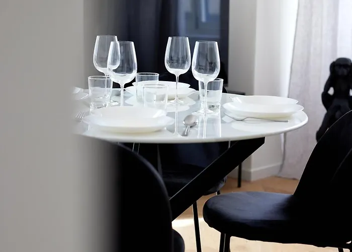 Duomo Imperial Suits - Modern And Comfortable * Milano