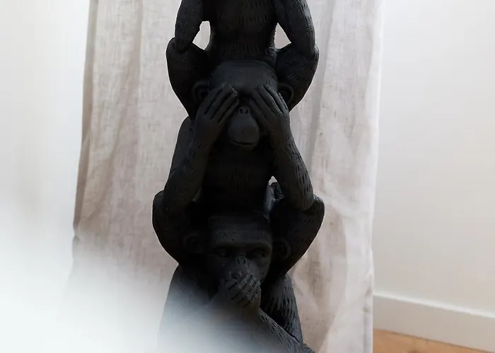 Duomo Imperial Suits - Modern And Comfortable