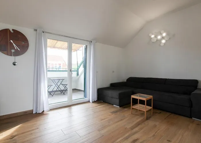 Luminoso Con Terrazzo Appartement