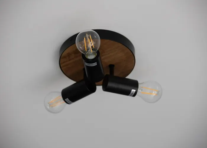 Modern And Comfortable In Cenisio Area Appartement Milaan