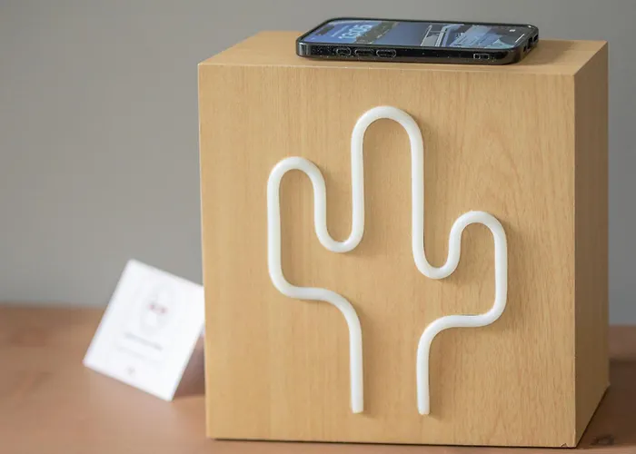 Modern And Comfortable In Cenisio Area Appartement Milaan