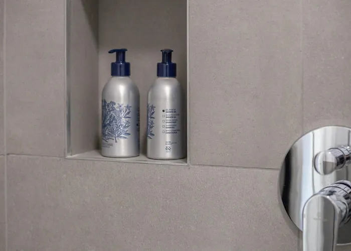 Modern And Comfortable In Cenisio Area Milaan