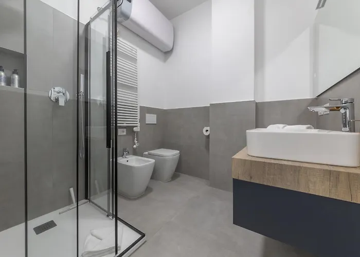 Modern And Comfortable In Cenisio Area Appartement