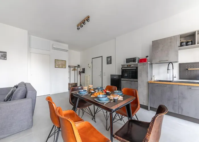 Modern And Comfortable In Cenisio Area Appartement