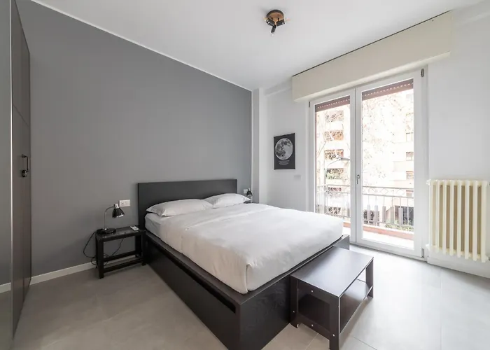Modern And Comfortable In Cenisio Area