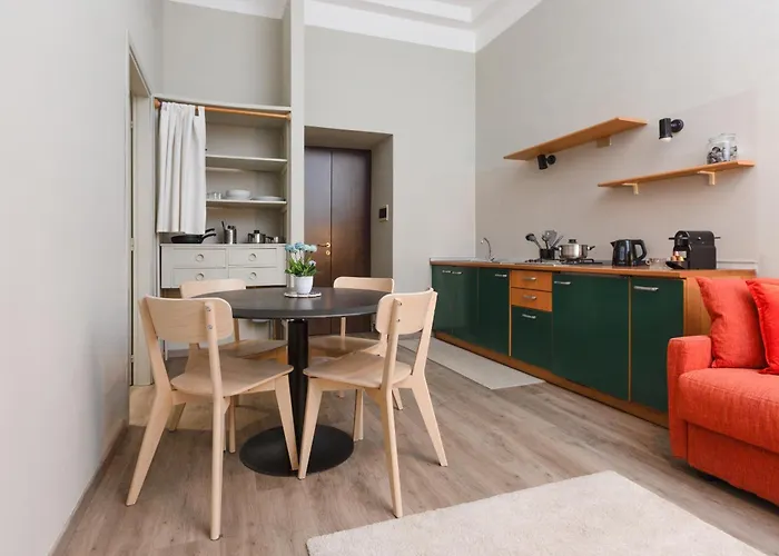 Da Laura - Center - M1 Station Lägenhet *