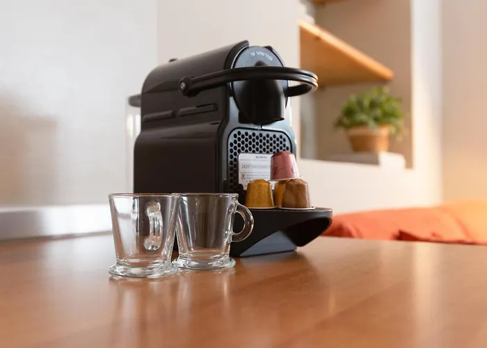 Da Laura - Center - M1 Station