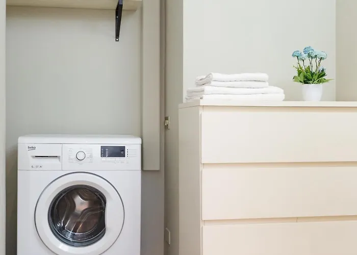 Da Laura - Center - M1 Station Lägenhet Milano