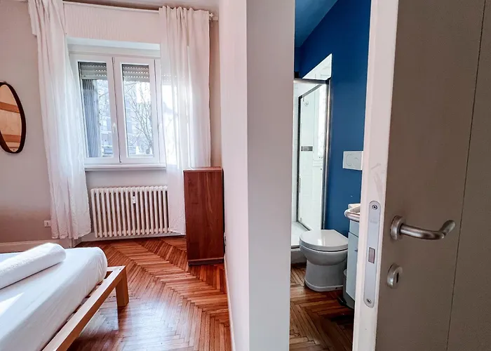 Apartamento Isola Trendy Retreat - Large Flat,