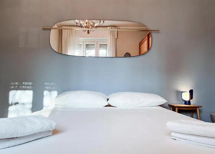 Isola Trendy Retreat - Large Flat, Apartamento *