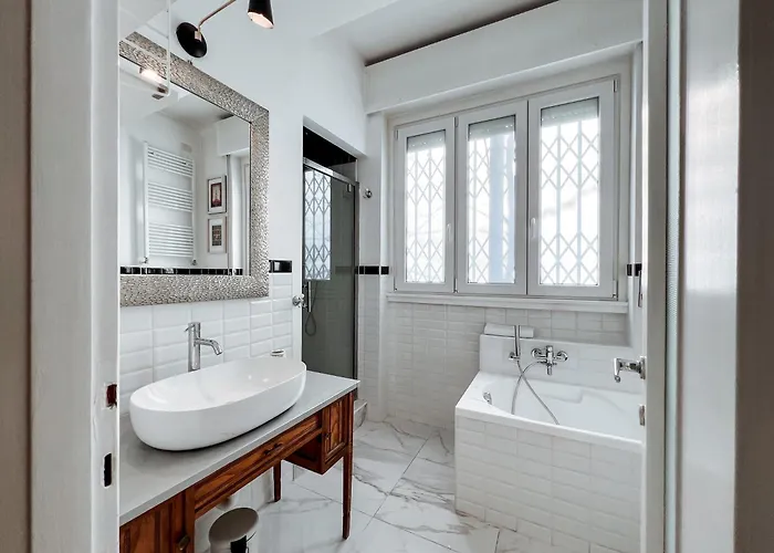 Isola Trendy Retreat - Large Flat, * Milão